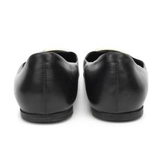 Roger Vivier flats in black smooth leather with large gold buckles on the toes. Brand = Roger Vivier Condition = 8/10, Very good, hairline scratches to buckles, very light scuff marks on leather Size = Women's 36.5 EU Material = Leather SKU = 23250-1 Roger Vivier Flats, Roger Vivier, Scarf Jewelry, Sneaker Collection, Dress With Boots, New Bag, Resort Wear, Womens Flats, Loafer Shoes