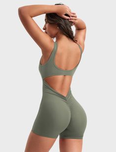 Summer Seamless Compressive Activewear, Summer Yoga Activewear With Seamless Design, Summer Seamless Activewear For Workout, Summer Seamless Design Activewear For Workout, Seamless Yoga Activewear For Summer, Summer Workout Activewear With Seamless Design, Summer Workout Seamless Activewear, Casual Yoga Bodysuit With Built-in Bra, Summer Seamless Solid Activewear