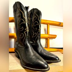 This Is A Very Fine - Never Worn - Pair Of Men’s Cowboy Boots Cattle Baron Boot Company Size 10 D Bull Hide Western Boots. These Are Hand Made In The Usa (In Nocona, Texas) In The 90s. These Were Made By The Cattle Baron Boot Company, And Are Built Really Well. They Are Super Comfortable And Sharp-Looking Boots. Rare - Especially In This Condition. Rugged Black Work Boots For Western-themed Events, Black Rugged Work Boots For Western-themed Events, Black Leather Work Boots For Rodeo, Black Round Toe Boots For Western-themed Events, Black Steel Toe Boots With Snip Toe, Black Rodeo Boots With Reinforced Toe, Black Moc Toe Boots For Rodeo, Fitted Black Western Work Boots, Boot Companies