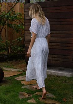 Women's Boho Dress - Summer Cotton Gingham Maxi Dress | LOVESTITCH Flowy Bohemian Dresses, Bohemian Outfit, Shape Dress, Womens Boho Dresses, Maxi Dress Designs, Short Maxi Dress, Bohemian Dresses, Bohemian Maxi, Paneled Skirt