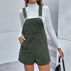 Brand New Olive Green Corduroy Overalls. Great Condition. More Pictures Available Upon Request* Short Overalls Outfit, Overalls Outfit Aesthetic, Outfit Con Short, Glitter Romper, Green Overalls, Sheer Pants, Black White Jumpsuit, Overalls Outfit, Corduroy Overalls