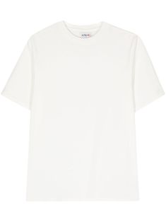 white cotton soft jersey appliqué logo at the sleeve logo tag to the side crew neck short sleeves straight hem unlined Classic Logo Print T-shirt For Spring, Essential Cotton Short Sleeve T-shirt, Essential Short Sleeve T-shirt With Logo Print, Essential Cotton T-shirt For Summer, Cotton T-shirt With Logo Print, White Essential Short Sleeve T-shirt, White Cotton Jersey Short Sleeve Top, White Short Sleeve Cotton Jersey Tops, Classic Relaxed Fit T-shirt With Logo Print