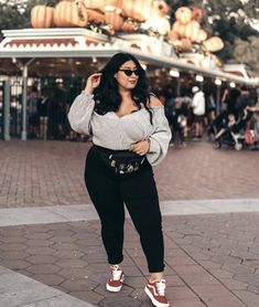 Bougie Plus Size Outfits, Plus Size Trendy Outfits 2022, Plus Size Urban Outfits, Plus Size Style Inspiration, Plus-koon Muoti, Outfits Gorditas, Plus Size Winter Outfits, Cold Fashion, Look Plus Size