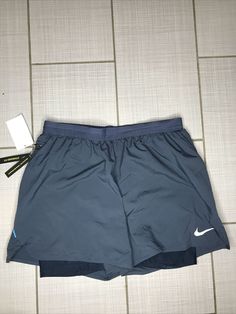 NIKE FLEX 7" STRIDE RUN DISTANCE 2in1 MEN'S SHORTS (904456 471) SIZE XL. Condition is "New with tags". Shipped with USPS Priority Mail. Nike Moisture-wicking Running Activewear, Nike Functional Athletic Shorts For Jogging, Nike Athleisure Athletic Shorts For Running, Nike Athleisure Running Shorts, Nike Athletic Running Shorts, Nike Athletic Shorts For Running, Functional Nike Athletic Shorts For Jogging, Nike Athletic Shorts For Jogging, Nike Go-dry Athletic Shorts For Jogging