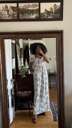 Maxi Dress Vintage, Column Skirt, Vintage Maxi Dress, Corset Style, Dress Vintage, Maxi Dresses, Sweetheart Neckline, White Vintage, Poppies