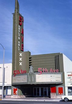 the marquee for the 5th avenue theatre in las vegas, nv is shown