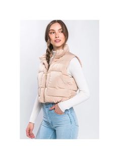 Tan Puffer vest with pockets. Sizes small-large Tan Puffer Vest, Cropped Puffer Vest, Vest With Pockets, Vest Outfits, Puffer Vest, Womens Vest, Labour Day, Puffer, Art Collection