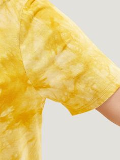 Shop Lemon & Letter Print Crew Neck Tie Dye T-shirt now and redefine your style with confidence at BloomChic. Tailored for mid and plus-size women. This trendy Tops Women, sizes 10-30. Season:Summer;Color:Yellow;Style:Casual;Pattern Type:Letter, Tie Dye, Graphic;Neckline:Round Neck;Sleeve Type:Regular Sleeve;Pocket:No-pocket Tie Dye Short Sleeve Top For Summer, Summer Cotton Cropped T-shirt With Short Sleeves, Summer Short Sleeve Cropped T-shirt, Tie Dye Short Sleeve Graphic Tee, Tie Dye Graphic Tee With Short Sleeves, Casual Cropped T-shirt With Short Sleeves For Summer, Relaxed Fit Cropped T-shirt With Short Sleeves For Summer, Casual Summer Cropped Crew Neck T-shirt, Summer Graphic Tee Cropped T-shirt Relaxed Fit