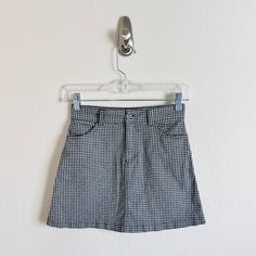 Nwot Brandy Melville Juliette Gingham Check Mini Skirt -Black & White Check Checkered -Zip Front -Rare Style/Color Excellent Condition One Size (Refer To Measurements) I-30 Casual Fitted Gingham Skirt, Casual Gingham Fitted Skort, Casual Fitted Gingham Skort, Casual Black Houndstooth Mini Skirt, Gingham Mini Skort For Spring, Fitted Gingham Mini Skirt, Spring Gingham Mini Skort, Casual Fitted Gingham Mini Skirt, Fitted Gingham Mini Skirt Casual