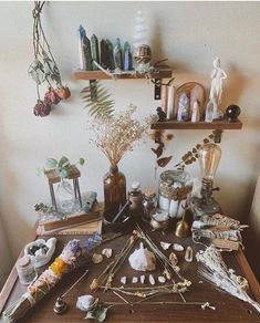 Sacred Space Altar, Halloween Apothecary, Magia Das Ervas, Witch Cottage