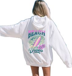 Surfer Hoodie, Bonfire With Friends, Sweater Aesthetic, Sweatshirt Ideas, Beach Hoodie, Beach Sweatshirt, Beachy Style, Retro Beach, Sweatshirt Oversized