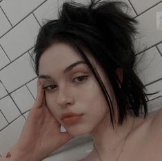 Avocado Clothes, Chica Cool, Japanese Horror, Maggie Lindemann, Insta Photo Ideas, Girl Icons, Grunge Outfits, Aesthetic Girl, Black Hair