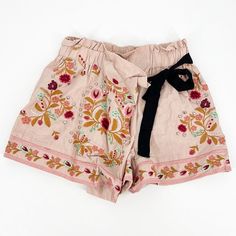 Blogger Favorite Embroidered Zara Shorts Brand New With Tags Size Small Casual Embroidered Beige Bottoms, Beige Floral Embroidered Bottoms For Spring, Spring Beige Floral Embroidered Bottoms, Bohemian Embroidered Beige Bottoms, Beige Bohemian Embroidered Bottoms, Bohemian Shorts With Elastic Waistband For Spring, Bohemian Spring Shorts With Elastic Waistband, High Waist Embroidered Bottoms For Spring, Casual Vacation Bottoms With Floral Embroidery