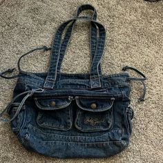 Took Tags Off But Never Used. Y2k Style. Lots Of Room Inside- Not Too Big But Not Too Small Diy Jean Bag, Jean Bag, Jean Purse, Sewing Fashion, Cute Sewing Projects, Bdg Jeans, Jeans Diy, Jeans Bag, Y2k Style