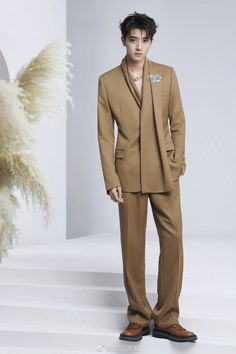 Dior Suits Men, Suit And Tie Men, Best Man's Outfit, Fashion Models Men, Blazer Outfits Men, Mens Wedding Attire, Indian Men Fashion