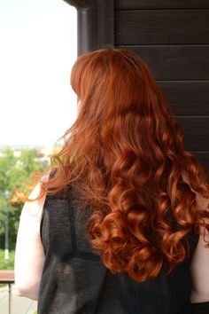 Ginger Woman Aesthetic, Red Hair Inspiration, Shades Of Red Hair, Natural Red Hair, Red Hair Inspo, Ginger Hair Color, Luscious Hair, Copper Hair Color, Hair Color Auburn