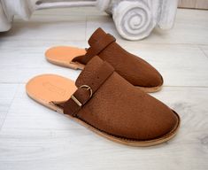 Handmade Mules sandals, 100% High Quality Genuine Leather. Classic and stylish, handmade unisex sandals will complement your outfit for casual appeal.It characterize them the natural leather insole, leather outer sole and leather upper, making it the ideal sandal for hot summer days. You will feel your feet cool and restful all day and night. * Greek Stylish Men Sandals * Handmade sandals * 100% Genuine leather insole * 100% Real leather outer * 100% Natural leather upper Available in EU Men siz Unisex Sandals, Shoe Refashion, Greek Men, Mules Sandals, Mens Loafers, Men Sandals, Leather Sandals Handmade, Mens Leather Sandals, Genuine Leather Sandals