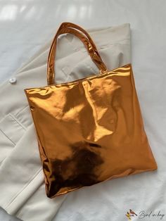 Adventure Style, Simple Chic, Orange Bag, Shoulder Tote Bag, Shopper Bag, Metallic Colors, Clothing Size Chart, Womens Clothing Sizes, Shoulder Tote