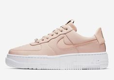 Air Force Pixel, Nike Font, Air Force 1 Pixel, Air Force Women, Tenis Nike Air, 1 Pixel, Beige Sneakers, Nike Pro Shorts, Nike Pegasus