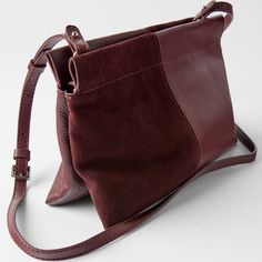 Nwt Zara Burgundy Crossbody Leather Bag New/Never Worn Color : Burgundy Leather Exterior In A Combination Of Finishes: Tumbled And Split Leather. Adjustable Shoulder Strap. Lined Interior With Pocket. Zip Closure. Height X Length X Width 6.6 X 9.8 X 1.2 Inches (16.7 X 25 X 3 Cm) Imported European Brand Reasonable Offer Are Welcome !! Bundle & Save Versatile Burgundy Bags, Burgundy Bags For Fall, Zara Bag For Everyday Use, Burgundy Leather Bag For Fall, Chic Burgundy Satchel With Leather Handles, Leather Clutch Bag For Fall, Burgundy Leather Crossbody Flap Bag, Fall Leather Clutch Bag, Chic Burgundy Clutch Bag