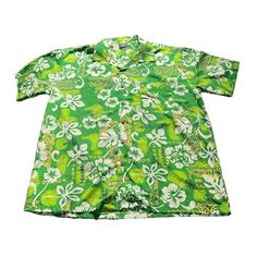 Hello Everyone Today I’ll Be Selling A Vintage 90s Maui Trading Company Aop Multicolored Green Floral Hawaiian Shirt. As Shown This Item Is New Without Tags And Is Unused Measurements Pit To Pit:26in Top To Bottom:31in If You Have Any Questions Regarding This Item Message Me Floral Hawaiian Shirt, Company Shirts, Shirts Vintage, Trading Company, Casual Shirts For Men, Shirt Color, Maui, Hawaiian Shirt, Casual Button Down Shirts