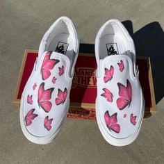 Fly away with our Custom Printed Butterfly Vans! The Pink Butterfly Pattern is printed all over the White Slip on Vans. Custom Made-to-Order shoes. Made in USA. We buy each pair of shoes BRAND NEW. Each pair is made to order, please make sure you put in the correct shoe size before you check out. The ink is permanent and will never come off, fade away, or peel off. Made in the USA. This price includes everything: shoes, artwork, and shipping. Thanks for stopping by our Etsy shop! Please message Spring Slip-on Custom Sneakers, Summer Slip-on Custom Sneakers With Rubber Sole, Butterfly Vans, Custom Slip On Vans, Shoes Artwork, Shoes Flowers, White Slip On Vans, Vans Custom, Custom Vans Shoes