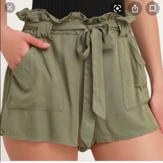 Brand New Super Cute Shorts! Could Fit A Smaller Large. Adjustable Waist. Khaki Shorts For Summer Vacation, Trendy Bottoms With Built-in Shorts For Summer, Khaki Beach Bottoms With Pockets, Khaki Bottoms With Pockets For Beach, Khaki Beach Shorts For Summer, Trendy Khaki Bottoms For Summer, Trendy Khaki Summer Bottoms, Trendy Khaki Shorts For Summer, Summer Khaki Bottoms With Elastic Waistband