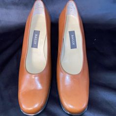 Beautiful Light Brown Bally Heels Size 7 1/2. Never Worn And In New Condition. Bally Shoes, Beautiful Lights, Light Brown, Shoes Women Heels, Shoes Heels, Like New, Size 7, Pumps, Women Shoes