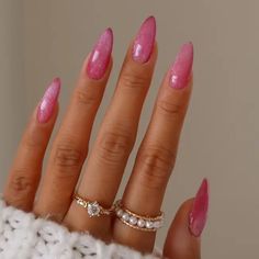 24 Pc Pink Glass Nails, Magnetic Pink Nails, Pink Opal Nails, Sparkly Pink Nails Glitter, Cat Eye Pink Nails, Light Pink Winter Nails, Cat Eye Effect Nails Pink, Pink Velvet Nails, Cute Almond Acrylic Nails