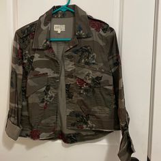 Cool Jacket. No Tag But Never Worn Before. Never Washed Either Brand: Jolt (From Nordstrom Rack) Size S Camo Flower Pattern Condition: New Without Tag From A Smoke Free, Pet Free Home. Just Cleaning Out My Closet Today. Sorry Returns Are Not Accepted Thanks For Looking Floral Print Winter Outerwear Button-up, Floral Print Button-up Winter Outerwear, Winter Floral Print Button-up Outerwear, Trendy Long Sleeve Floral Print Outerwear, Trendy Floral Print Long Sleeve Outerwear, Casual Long Sleeve Floral Print Outerwear, Casual Floral Print Long Sleeve Outerwear, Button-up Floral Print Outerwear For Fall, Trendy Floral Print Button-up Outerwear