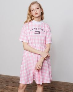 Outfit Korean Style, Kei Fashion, Normal Clothes, Korean Fashion Trends, Oversized Dress, Street Fashion Photography, Sleepwear Women, Eminem