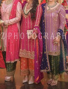 Modest Elegant Wedding Dress, Wedding Dresses Mehndi, Pakistani Party Wear Dresses, Pakistani Formal Dresses, Bridal Dresses Pakistan