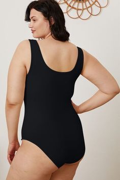 Features: Basic style Sheer: Opaque Stretch: Slightly stretchy Material composition: 80% nylon, 20% spandex Care instructions: Machine wash cold. Tumble dry low. Ships from the USA Product measurements: S： Front length 27.3 in, shoulder 31.2 in, bust 27.3 in, waist 32 in M： Front length 28.1 in, shoulder 33.2 in, bust 29.3 in, waist 33.9 in L： Front length 28.9 in, shoulder 35.1 in, bust 31.2 in, waist 35.9 in XL： Front length 30 in, shoulder 37.1 in, bust 33.2 in, waist 37.8 in 2XL： Front lengt American Holidays, Sleeveless Bodysuit, Black Bodysuit, Basic Style, Stretchy Material, Square Neck, Care Instructions, Sleek, Wardrobe