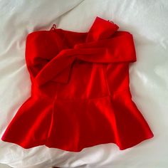 Beautiful Anthropologie Strapless Red Bow Top By Adelynn Ray. Never Worn. Great For The Holidays Or A Night Out. Peplum Style. Bow Top, Peplum Styles, Anthropologie Top, Red Bow, Strapless Top, Night Out, Anthropologie, Womens Tops, Holidays