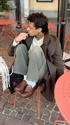 Men Formal Winter Outfit, Classy Outfit Men Aesthetic, Classy Aesthetic Outfit Men, Formal Winter Outfits Men, How To Look More Masc, Artsy Outfit Men, Fall Mens Outfits, Men's Fall Fashion, Masc Fits