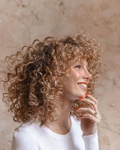 Curly Hair Shag Cut, Curl Cut, Tight Curly Hair, Curly Hair Fringe, Strawberry Blonde Hair Color, Colored Curly Hair, Strawberry Blonde Hair