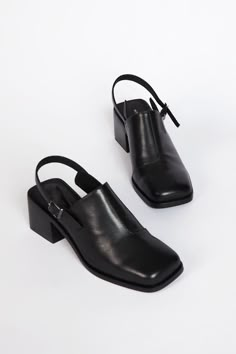 MARTY 2 MULE black - Intentionally Blank Estilo Rachel Green, Funky Shoes, Stil Inspiration, Shoe Inspo, Mode Inspo, Pretty Shoes, Dream Shoes, Work Shoes, Love A