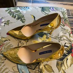 Stuart Weitzman Gold Metallic Shoe. Wore Only 2 Twice. 3.5 Inch Heel. Gold High Heels, Metallic Shoes, Gold Shoes, Stuart Weitzman Shoes, 5 Inch Heels, Stuart Weitzman, High Heel Shoes, High Heel, Shoes Women Heels