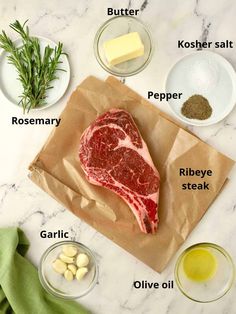 the ingredients needed to make an easy steak recipe