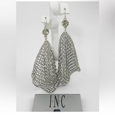 New With Original Earring Card. Hangs Down 4 1/2”. Really Nice Contemporary Design. Check Out Other Items In My Closet! Over 3,000 Items- Mostly Jewelry ( But Not All)! Bundle For The Best Discount! ( 20% Off For 2 Or More Items). Smoke Free / Pet Friendly Home. Questions? Leave A Comment Below! Inv Note- K3903 White Chandelier Earrings With Diamond Accents For Evening, White Crystal Earrings With Bling, White Crystal Chandelier Earrings With Rhinestones, White Diamond Crystal Earrings With Rhinestones, White Rhinestone Crystal Earrings, White Crystal Embellished Earrings For Party, Dazzling White Crystal Earrings For Evening, Party White Crystal Earrings, Evening Metal Crystal Earrings With Bling