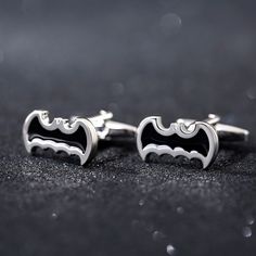 Weight: 20 gMaterial: Plating Color: Silver Black Jewelry For Business On Father's Day, Adjustable Cufflinks For Business On Father's Day, Adjustable Black Cufflinks For Business, Black Bat, Cufflinks Men, Bat Wings, Cufflinks, Bespoke, Bat