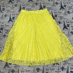 Ann Taylor Nwt! Yellow Lace Plated Midi Skirt Size 10 Measures Approximately: Waist 33-34 Inch Length 30.5 Inch Cottagecore Skirt, Floral Lace Skirt, White Floral Skirt, Dressy Skirts, Knee Skirts, Taylor White, Floral Midi Skirt, Yellow Lace, Skirt Belt