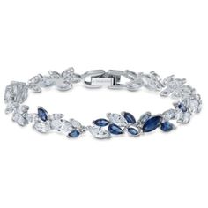 Swarovski Women's Louison Blue/White Sparkling Crystal Earrings, Necklace, Bracelet Jewelry Collection *This Swarovski Bracelet Is Set With Numerous Sparkling Stones In White And Blue Hues, Perfectly Complementing The Rhodium-Plated Setting *The Stones Are Arranged To Look Like Leaves On A Vine, Lending A Touch Of Natural Grace *A Great Gift For A Loved One Or For Yourself *Each Jewellery Piece Benefits From The Superior Quality, Precision And Extraordinary Brilliance Of Swarovski Crystals. Baby Blue Jewelry, Sparkle Bracelet, Bracelet Pandora, Coco Mademoiselle, Swarovski Bracelet, Handmade Jewelry Necklace, White Bracelets, Sterling Silver Jewelry Handmade, Twilly