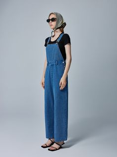 The Scarlett Wide-Leg Denim Overalls bring together Hollywood-inspired cool with a touch of feminine flair. These overalls feature a classic design updated with a modern wide-leg silhouette, making them both comfortable and effortlessly stylish. Wide-leg cut that offers ease of movement while ensuring a chic, structured appearance. Denim Overalls, Wide Leg Denim, Blouse Dress, Short Pants, Classic Design, Overalls, Ready To Wear, Knitwear, Wide Leg