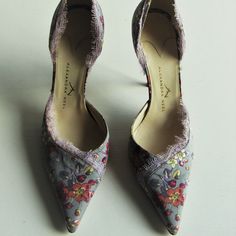 Alexandra Neel $686 Satin Floral Print D' Orsay High Heels Size 5.5 Us/ Eu 36.5 Gorgeous Alexandra Neel D'orsay Satin Floral Print High Heels New Retail Showroom Display Item In Excellent Unused Condition Very Faint Wear On Bottom Soles From Customers Trying On In Store Retail $686, Discounted $500!!! Fitted Summer Wedding Shoes With Pointed Toe, Feminine Fitted Wedding Shoes With Closed Toe, Formal Summer Court Shoes, Luxury Spring Court Shoes With Low Heel, Summer Fitted Court Shoes With Closed Toe, Feminine Fitted Court Shoes For Spring, Luxury Floral Print Heels For Formal Occasions, Feminine Fitted Wedding Shoes With Almond Toe, Elegant Ankle Strap Heels With Floral Print