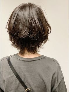 Masculine Haircuts Straight Hair, Short Wolfcut Back, Asian Wolf Cut Short, Short Hair Asian Hairstyles, Hair Inspiration Short Straight, Non Styled Haircuts, Asian Hairstyles Short, Short Hair For Straight Hair, Wolf Cut Hair Short Mullet