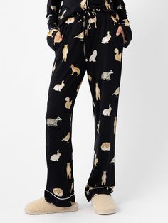 Our women's long sleeve bamboo pajamas feature enhanced breathability and temperature regulation Ideal for hot temperatures Flattering stretch-knit from bamboo-based fabric designed for every-BODY Supreme softness, hand, and drape with pockets Women's Stretch-Knit Bamboo Viscose Pajama Pants in Woodland Creatures Black (Size: Small) - Cozy Earth