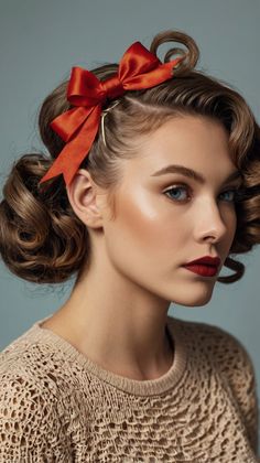 Retro waves Christmas hairstyle Tinsel Hair, Hair Tinsel, Hair Textures