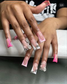 Glittery Acrylic Nails, Nailart Designs, Future Nails, 2023 Nail, Glow Nails, French Acrylic Nails