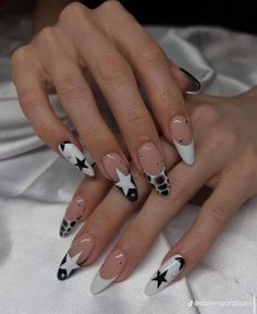 Black White Chrome Nails, Almond Nails Designs Bling, Elegant White Nail Designs, New Years Nails Stiletto, Cigarettesaftersex Nails, Black Nail Inspo Almond, Y2k Baddie Nails, Billie Eilish Nails Design, Kehlani Nails